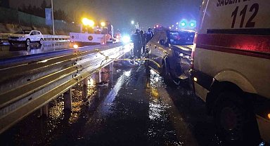 Ataşehir'de zincirleme trafik kazası: 1 ölü, 2 yaralı