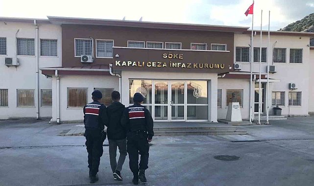Aydın'da 35 aranan şahıs jandarmadan kaçamadı