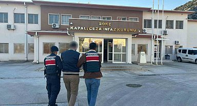 Aydın'da 45 aranan şahıs JASAT'tan kaçamadı