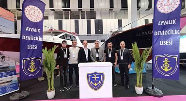 Ayvalık Denizcilik Lisesi ürettiği 3 tekneyle fuara katıldı