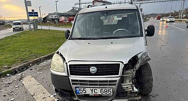 Bafra'da trafik kazası: 3 yaralı