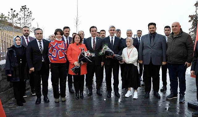 Bakan yardımcıları şehit ve gazi çocuklarıyla bir araya geldi