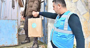 Balıkesir'de beslenme çantaları büyükşehir desteğiyle doluyor