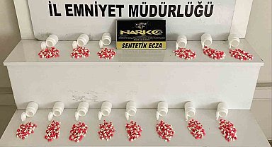 Balıkesir'de bin adet sentetik hap yakalandı