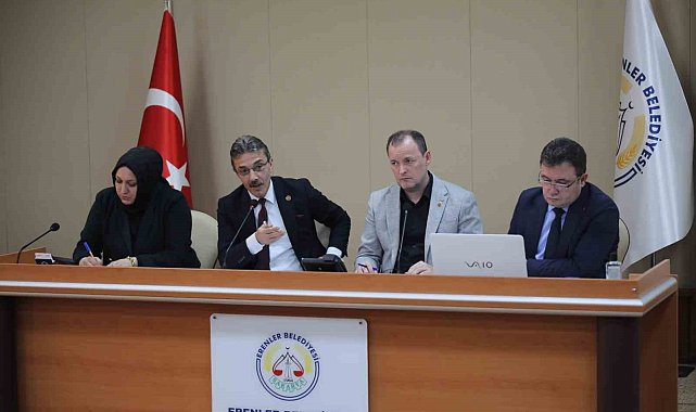 Başkan Dinç: "İlçemizin 33 mahallesinde ekiplerimiz ile sahadayız"