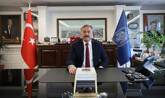Başkan Palancıoğlu, Berat Kandili'ni kutladı