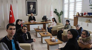 Bayburt'ta "Divanu Lügati't Türk Deneme Yarışması" ödülleri sahiplerini buldu