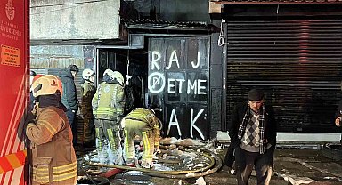 Bayrampaşa'da tek katlı otoparkta yangın
