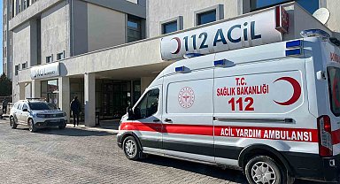 Besni'de otomobilin çarptığı çocuk yaralandı