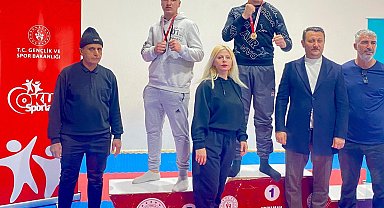 Besnili sporcular boksta il şampiyonu oldu