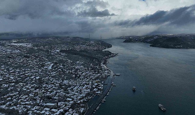Beyaza bürünen Sarıyer'de kartpostallık manzara havadan görüntülendi