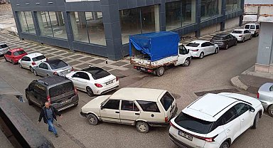 Bilecik'te sorumsuz sürücü trafiği birbirine kattı