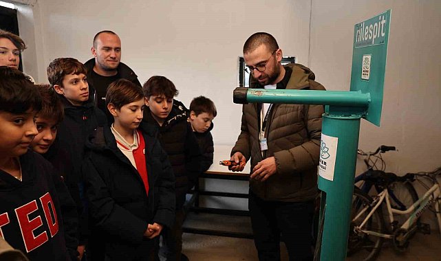 Bisiklet meraklısı öğrenciler Bisikletevi'nde buluştu