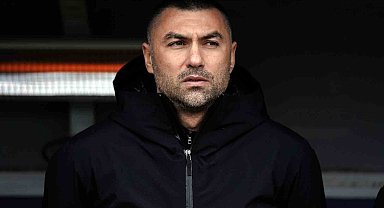 Burak Yılmaz kırmızı kart gördü