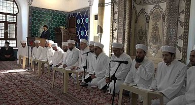 Bursa'da 20 din görevlisi, Tashih-i Huruf Kursu mezuniyet belgelerini aldı