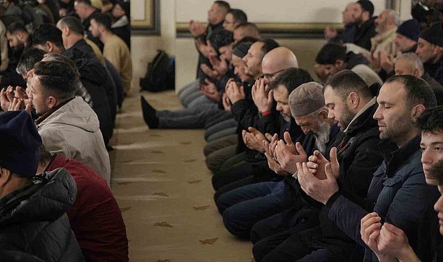 Bursa'da Berat Kandili idrak edildi