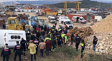 Bursa'da servis otobüsü kaza yaptı: 15 yaralı