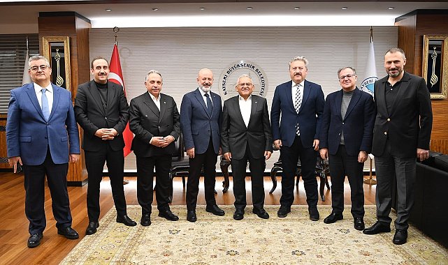 Büyükkılıç'tan başkanlarla 'yatırım' toplantısı
