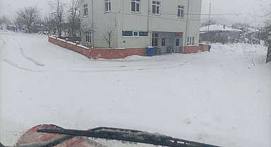 Çanakkale'de 25 köy yolu ulaşıma kapandı, ekipler teyakkuzda