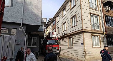 Çatı katında korkutan yangın