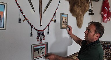 Ciritçi eski at koşum takımlarına ve ata yadigarı antika eşyalara gözü gibi bakıyor