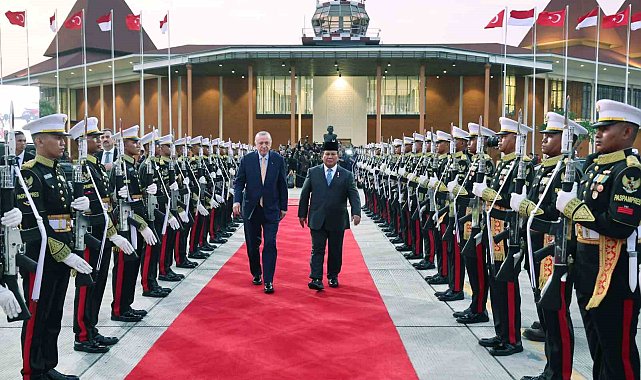 Cumhurbaşkanı Erdoğan Endonezya'dan ayrıldı