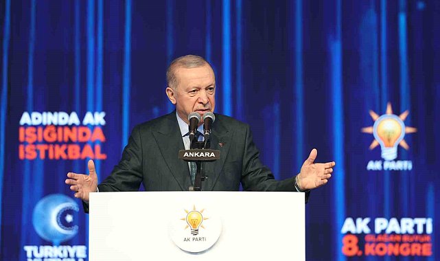 Cumhurbaşkanı Erdoğan: "Daha iki sene öncesinde ülkeyi beraber yönetmeye talip olanların, daha sonra gırtlak gırtlaga kavgaya tutuştuğunu hep beraber takip ettik."