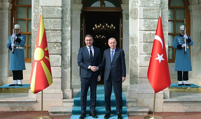 Cumhurbaşkanı Erdoğan: "Kuzey Makedonya ile ticaret hacmimizi iki katına çıkarmak için çalışmalarımızı sürdürüyoruz"