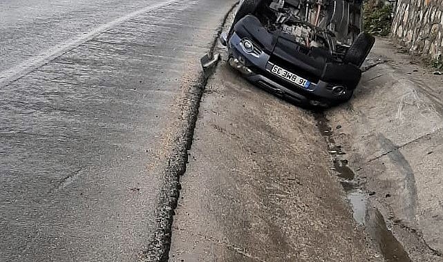 D-650'de otomobil ile çarpışan cip takla attı