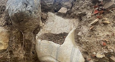 Dalgaların aşındırdığı bölgeden antik döneme ait heykel çıktı