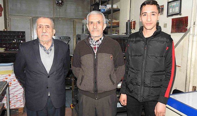 Dededen toruna üç kuşak bir arada matbaacılık yapıyor