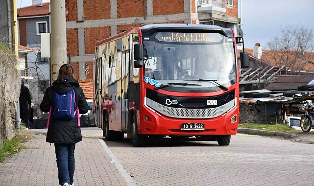 Deliceli öğrencilerden Başkan Akın'a servis teşekkürü