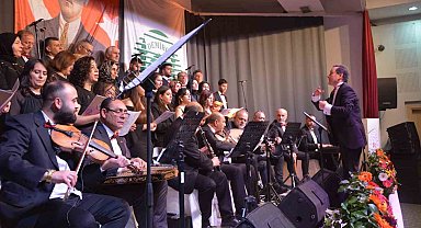 Demirci'de Türk Sanat Müziği korosundan muhteşem konser
