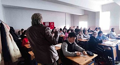 Deprem bilinçlendirme ve farkındalık eğitimi verildi