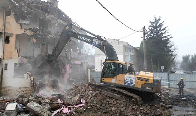 Dev projede yıkım çalışmaları tamamlandı