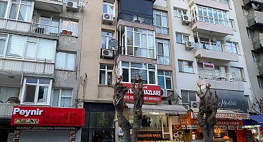 Diş hekimini başından vurdu, videosunu çekip annesine yolladı
