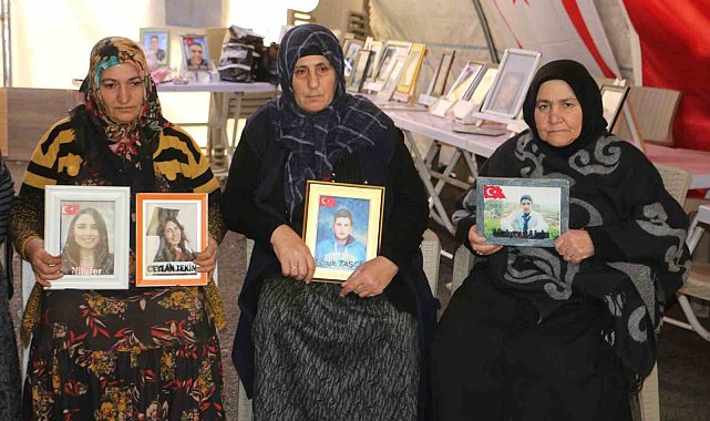 Diyarbakır annelerinden 'terörsüz Türkiye' çağrısı