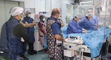 Diyarbakır Çocuk Kalp Merkezinde invaziv çalıştayı yapıldı