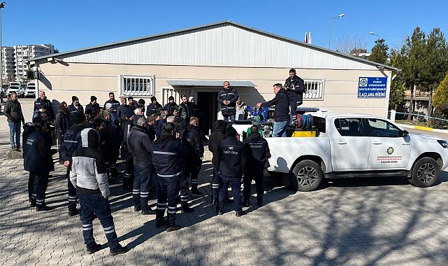 Diyarbakır'da ilaçlama personeline eğitim verildi