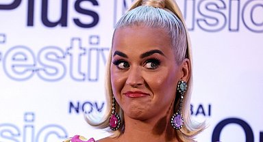 Dünyaca ünlü şarkıcı Katy Perry, Blue Origin ile uzaya gidiyor