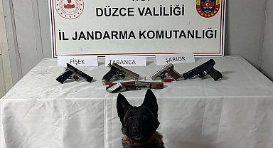 Düzce'de 5 adet ruhsatsız tabanca ele geçirildi