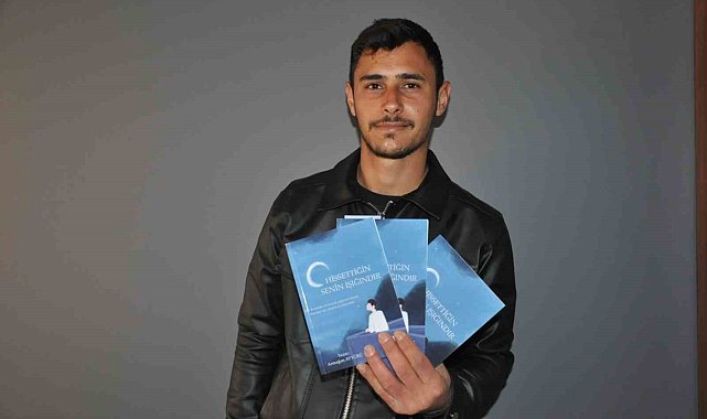 Edebiyat tutkunu Manisalı genç kitap çıkardı