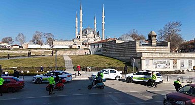Edirne'de motosiklet sürücülerine sıkı denetim