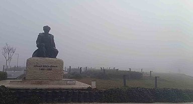 Edirne'de sis etkili oldu: Görüş mesafesi 50 metrenin altına düştü