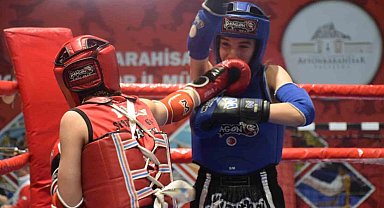 Ege Bölgesi Muaythai Şampiyonası Afyonkarahisar'da başladı
