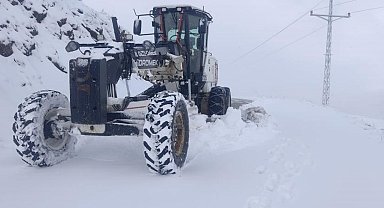 Elazığ'da 47 köy yolu daha ulaşıma açıldı