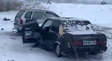 Elazığ'da zincirleme trafik kazası: 5 yaralı