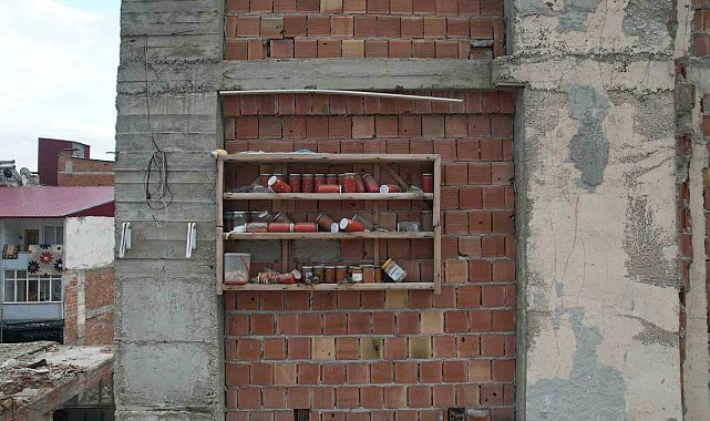 Elbistan'da bir hafıza daha yıkıldı: Depreme direnen kavanozlar artık yok