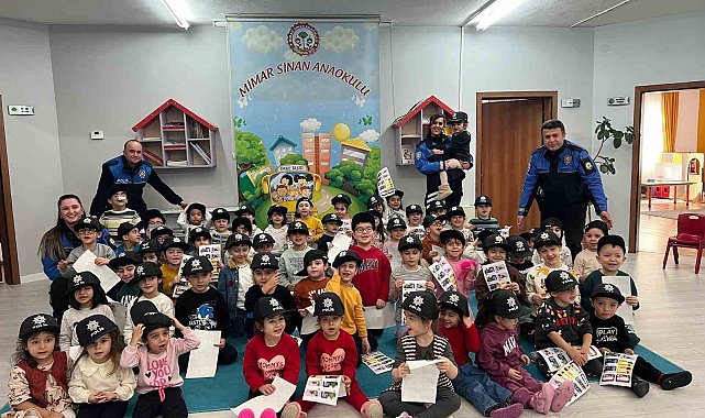 Emniyetten çocuklara güvenlik eğitimi