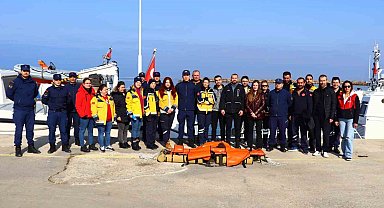Enez'de 112 Acil ve Sahil Güvenlik ekipleri "tıbbi tahliye eğitimi" yaptı